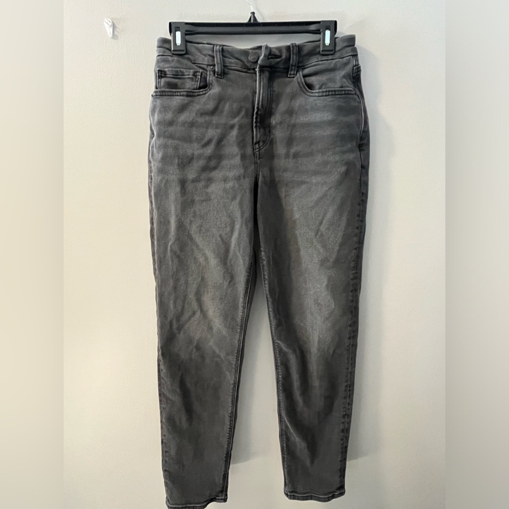 American eagle stretch curvy mom